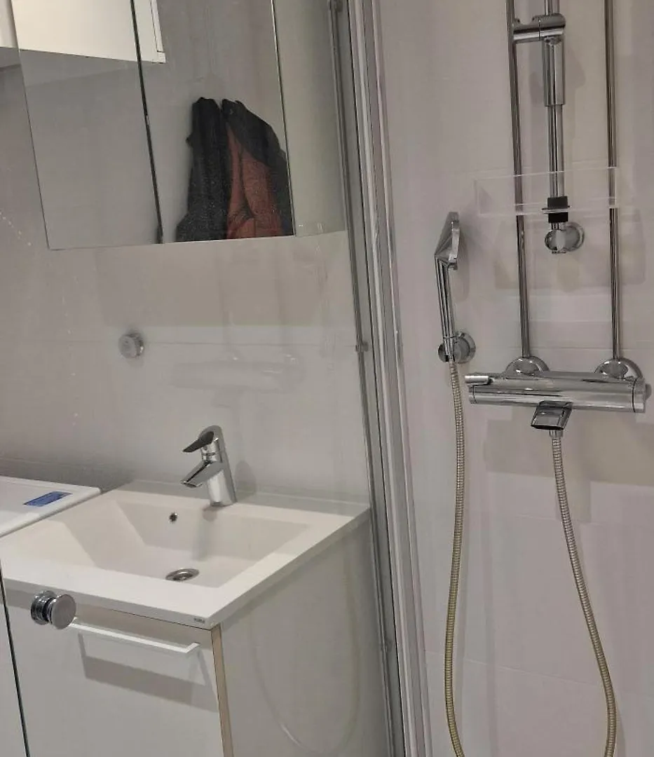 Modern & Cozy Studio In Helsinki Apartamento