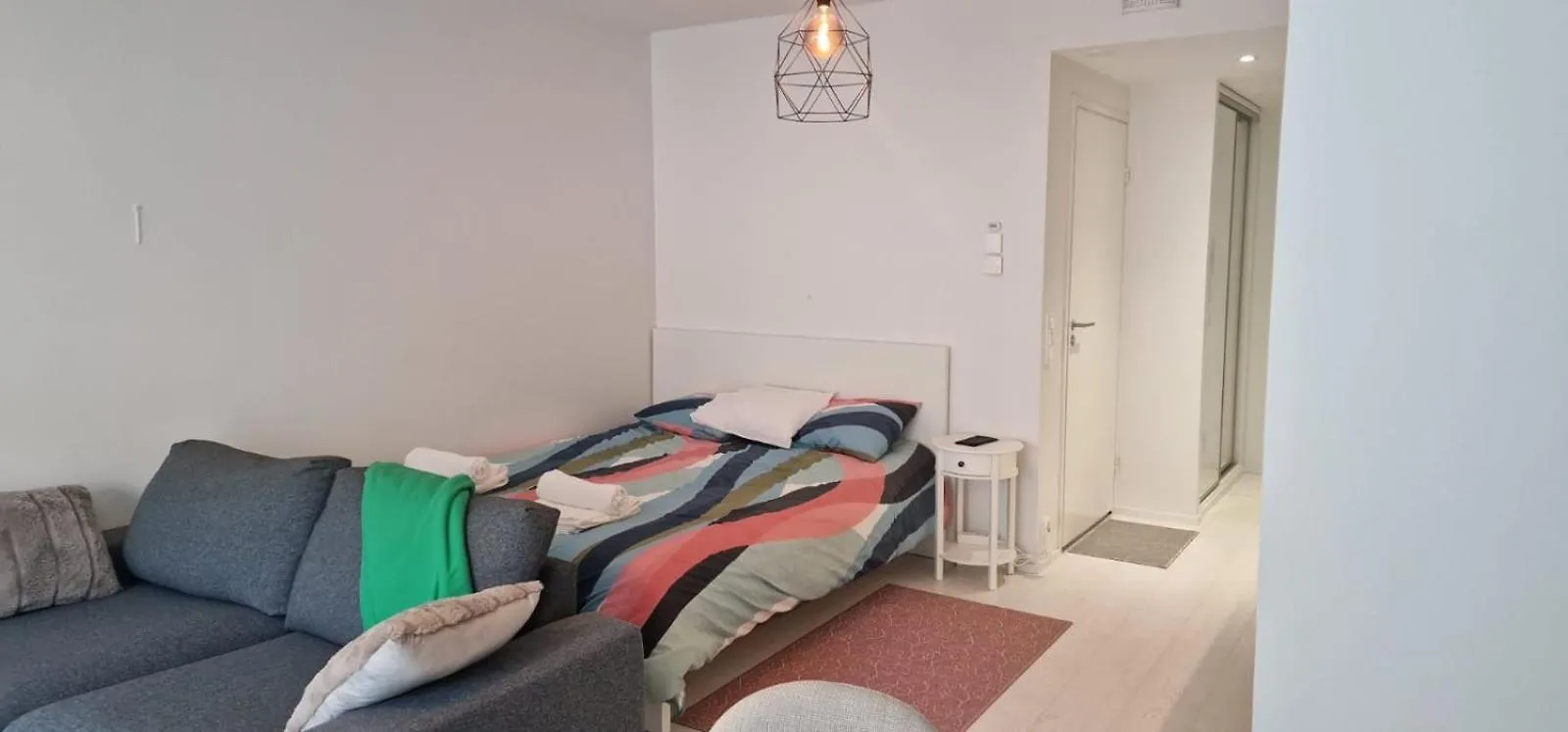 Apartamento Modern & Cozy Studio In Helsinki